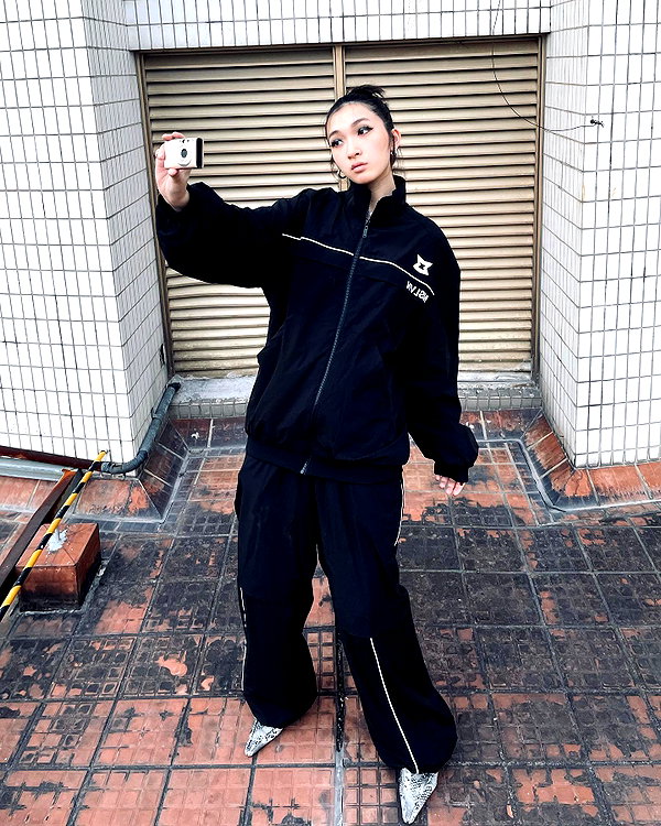 moka997k.y instagram image archive image