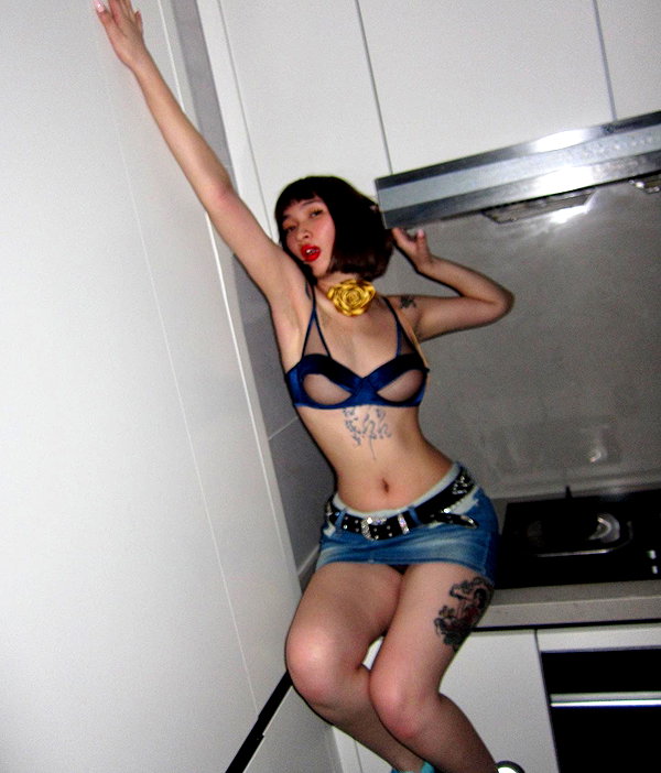 moka997k.y instagram image archive image