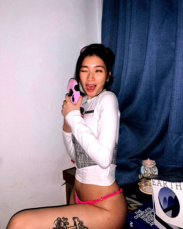 moka997k.y instagram image archive image