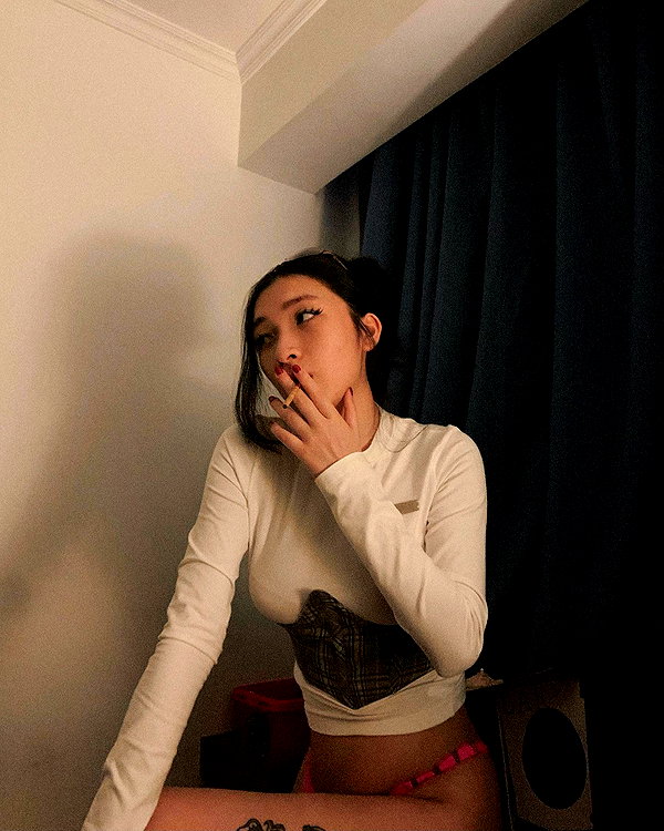 moka997k.y instagram image archive image