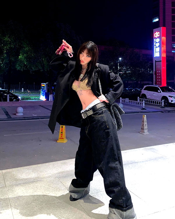 moka997k.y instagram image archive image