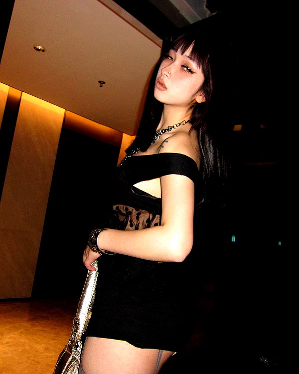 moka997k.y instagram image archive image