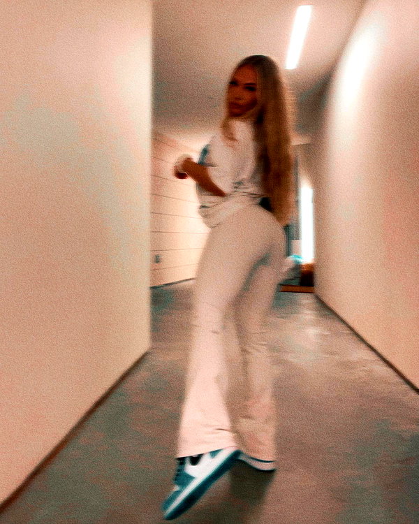 monimaney instagram image archive image
