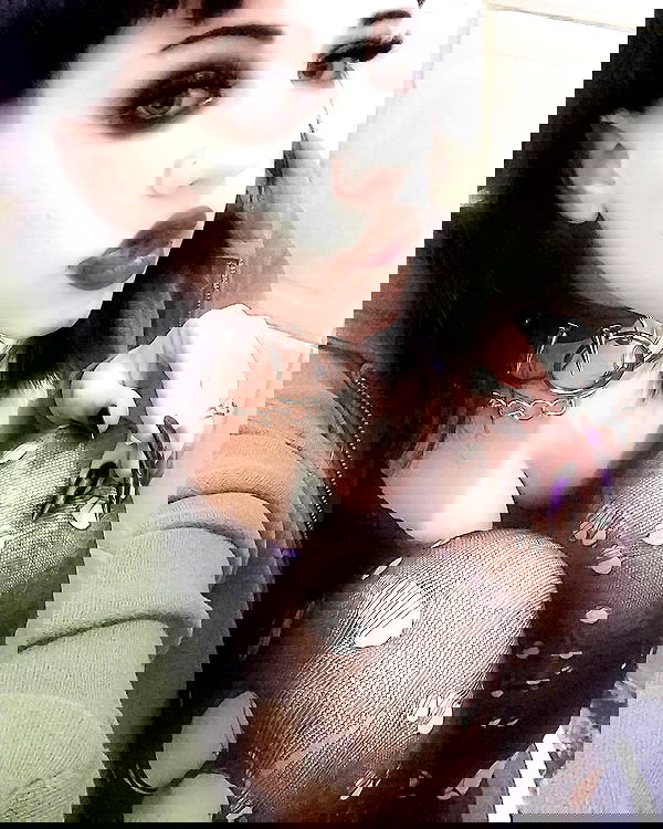 moonyyyya moonyyyya archive image