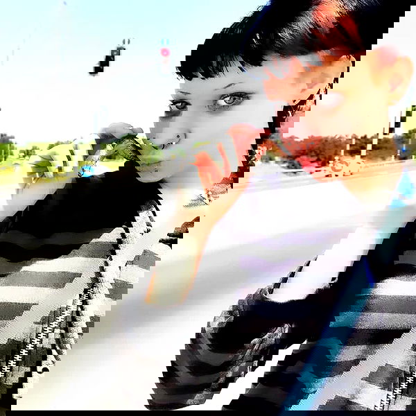 moonyyyya moonyyyya archive image