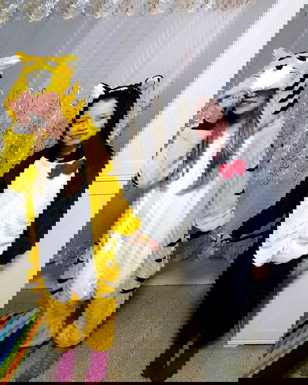 moonyyyya moonyyyya archive image