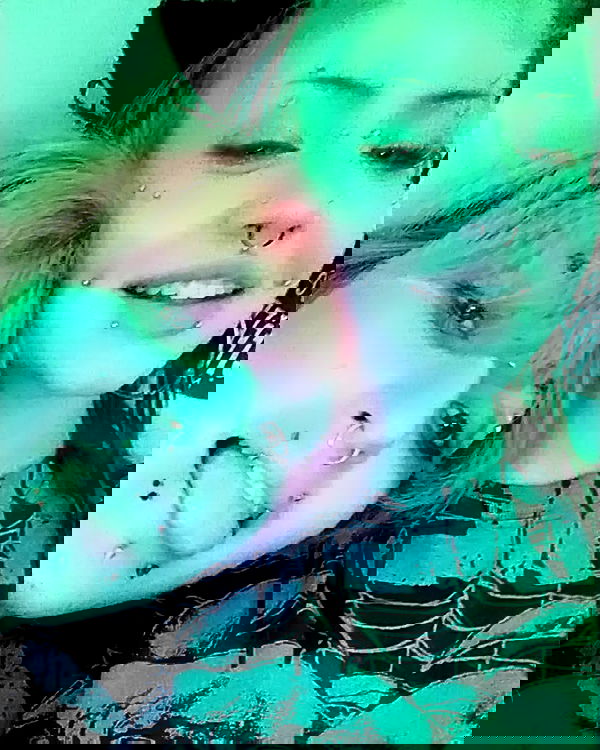 moonyyyya moonyyyya archive image