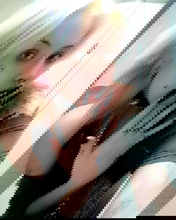 moonyyyya moonyyyya archive image