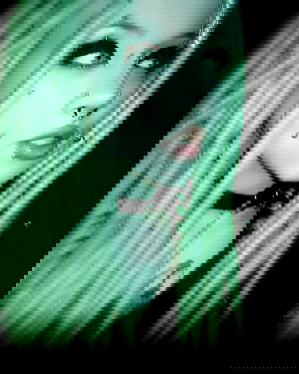 moonyyyya moonyyyya archive image