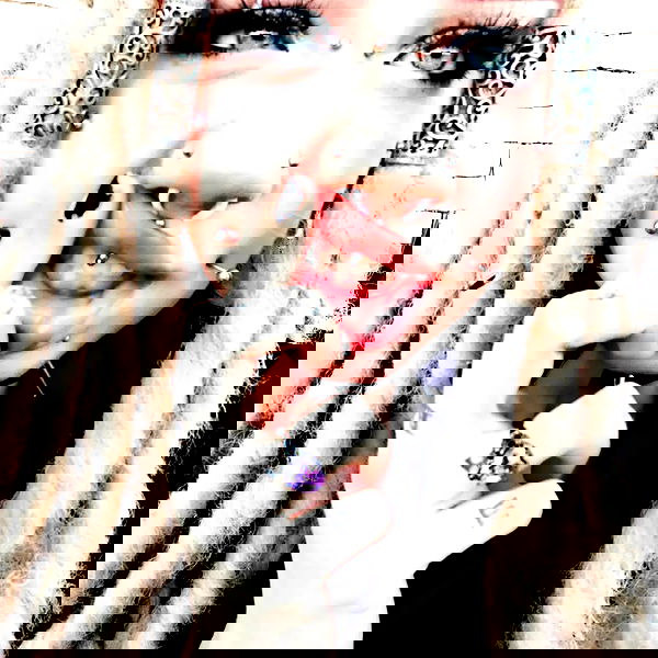 moonyyyya moonyyyya archive image