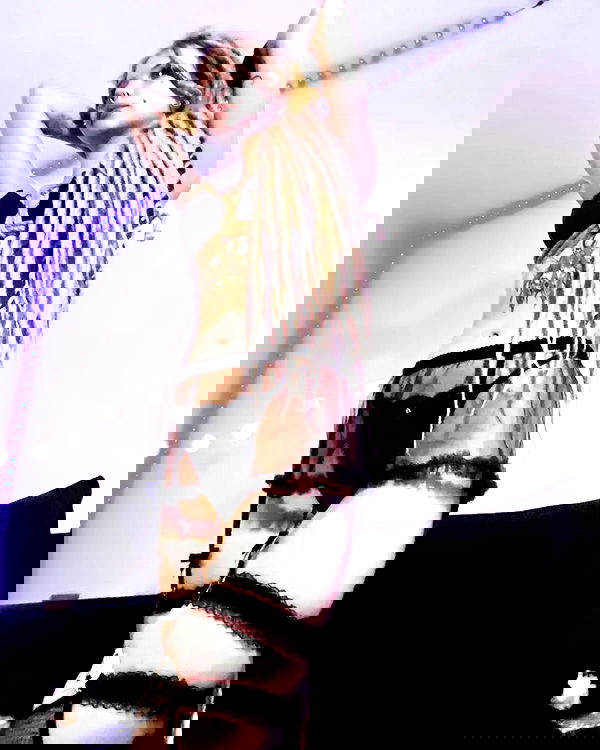 moonyyyya moonyyyya archive image