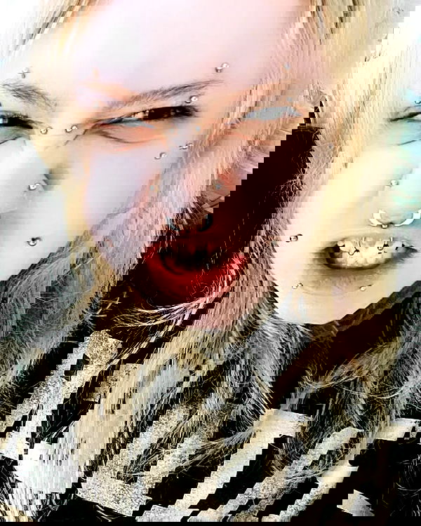 moonyyyya moonyyyya archive image