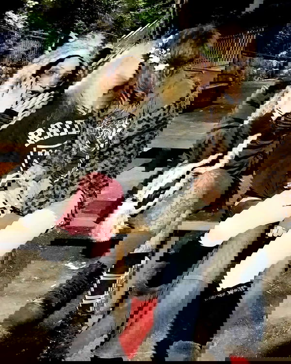 moonyyyya moonyyyya archive image