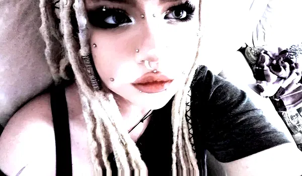 moonyyyya moonyyyya archive image