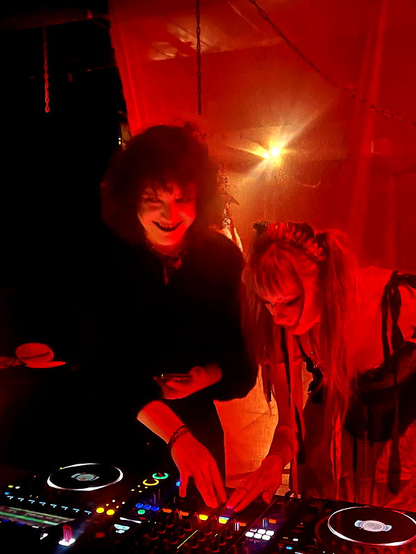 morbidlyd3ad morbidlyd3ad archive image
