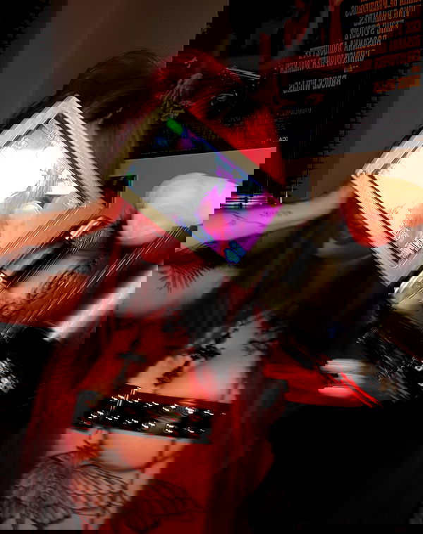 morejulss morejulss archive image