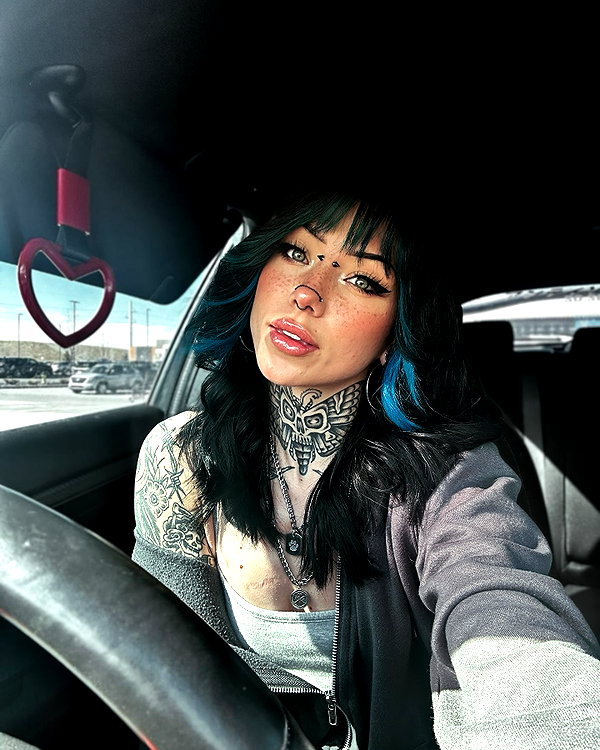 morguemuscle instagram image archive image