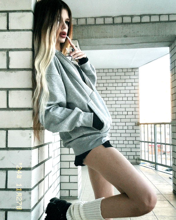 mrs.rittt instagram image archive image