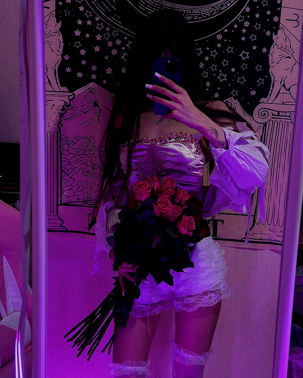 mrs.rittt instagram image archive image