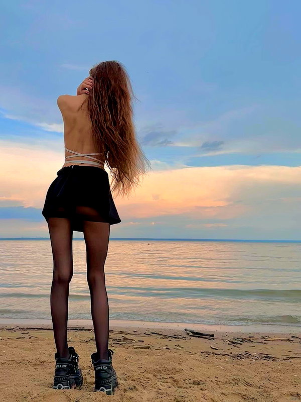 mrs.rittt instagram image archive image