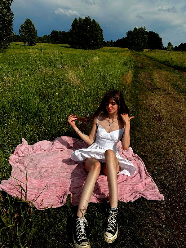 mrs.rittt instagram image archive image