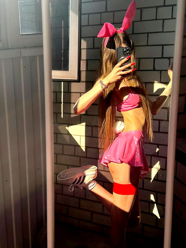 mrs.rittt instagram image archive image
