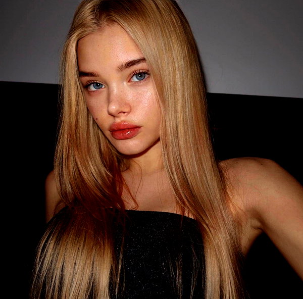 nastya_danillova instagram image archive image