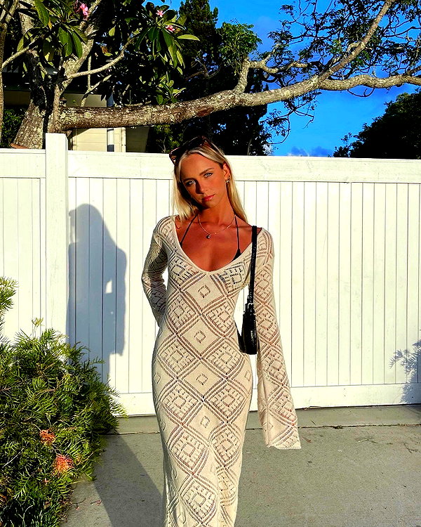 nathalie_doyle instagram image archive image