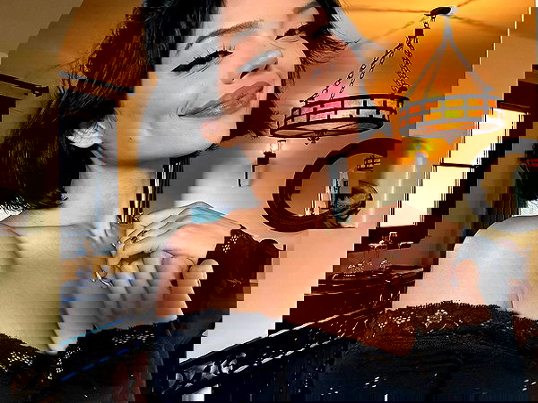 neiimaaa neiimaaa archive image