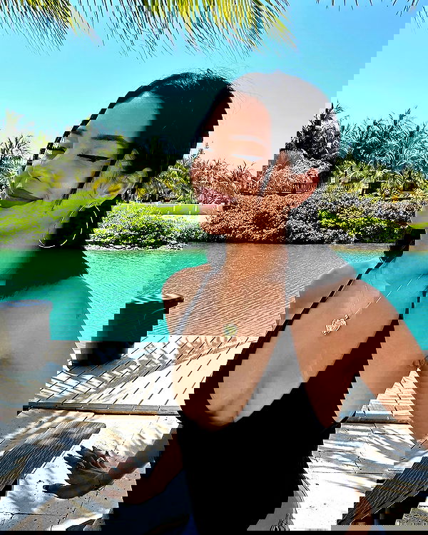 neiimaaa neiimaaa archive image