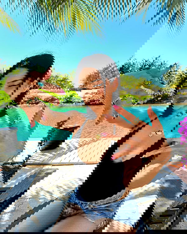 neiimaaa neiimaaa archive image