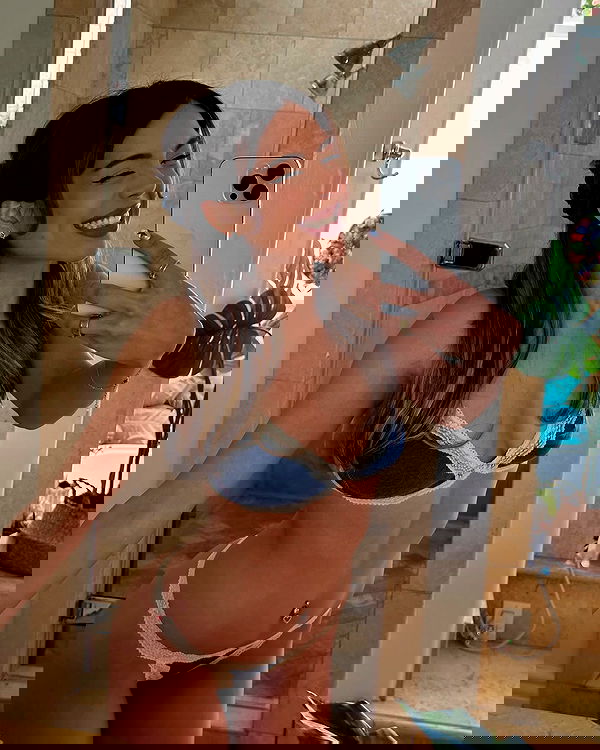 neiimaaa neiimaaa archive image