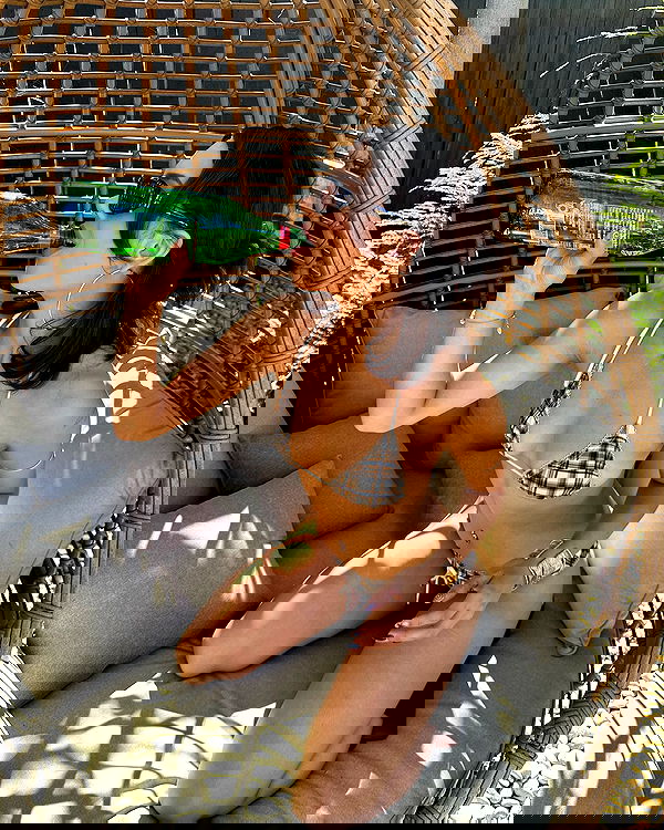 neiimaaa neiimaaa archive image