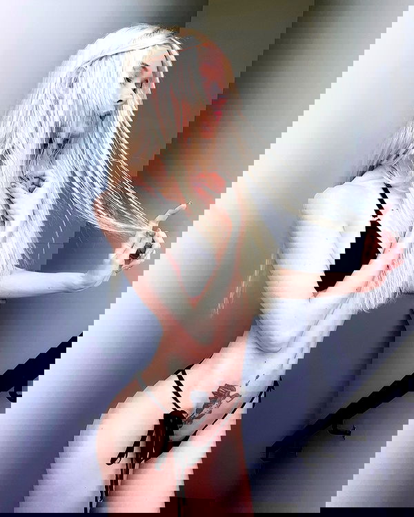 neondemoni image ~ Altpins