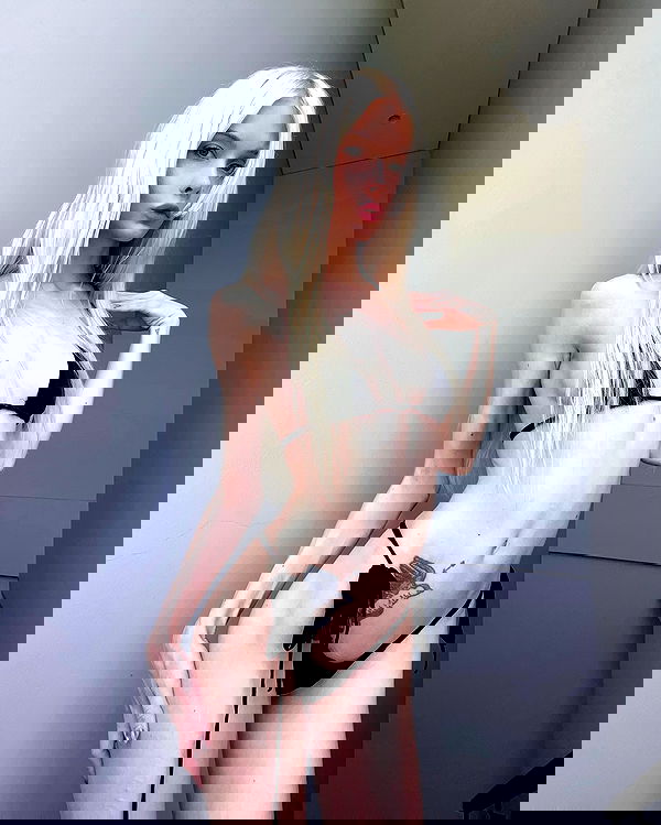 neondemoni image ~ Altpins