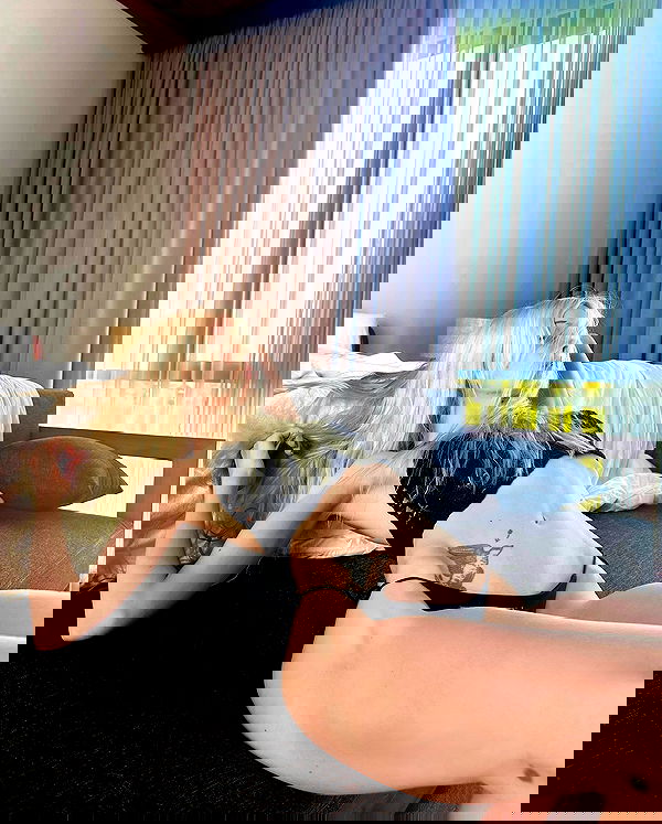 neondemoni image ~ Altpins