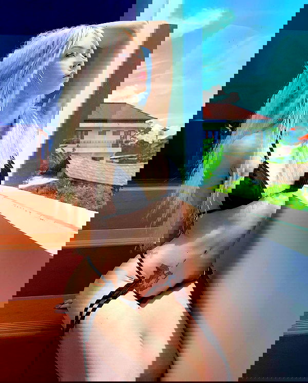 neondemoni image ~ Altpins