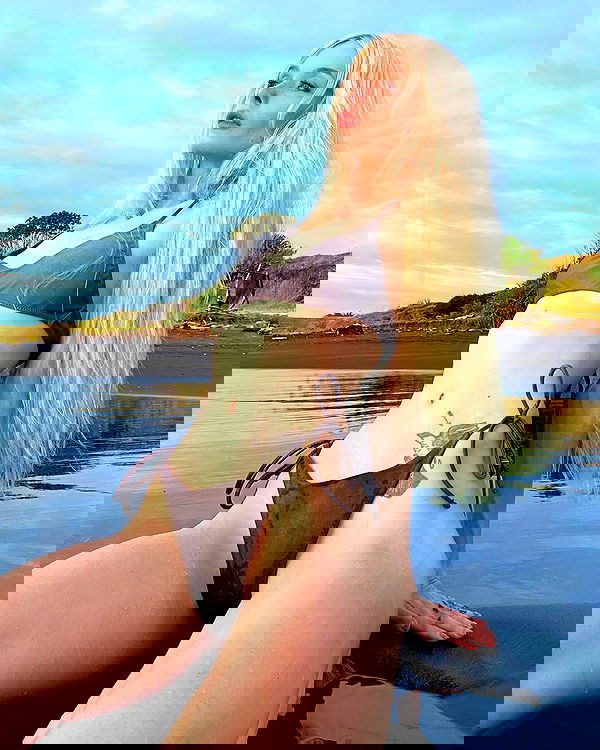 neondemoni image ~ Altpins