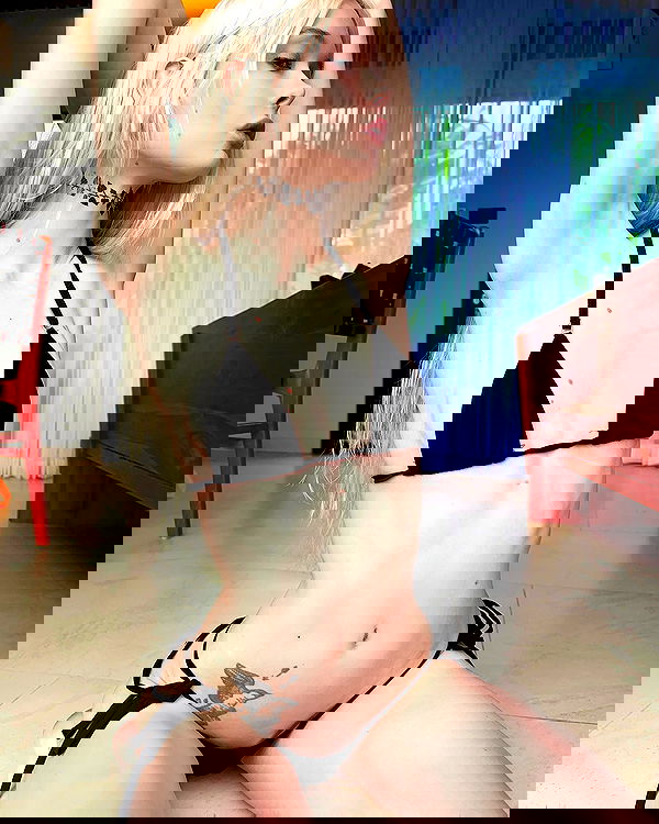 neondemoni image ~ Altpins