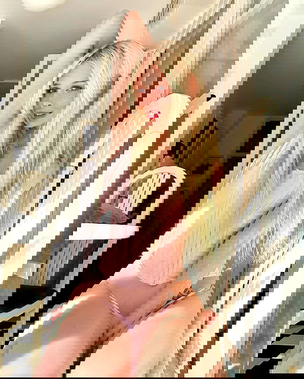 neondemoni image ~ Altpins