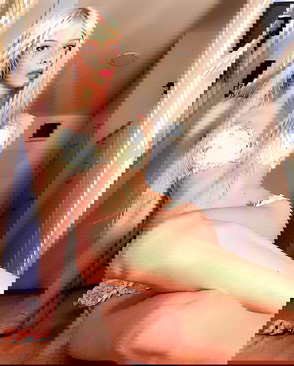 neondemoni image ~ Altpins