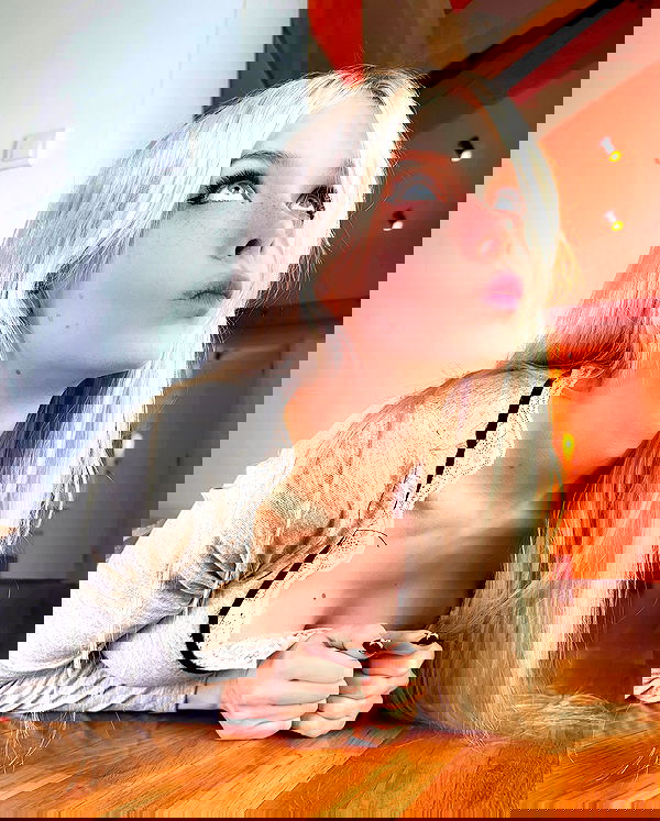 neondemoni image ~ Altpins