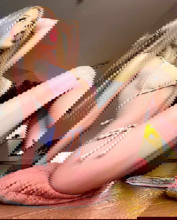 neondemoni image ~ Altpins