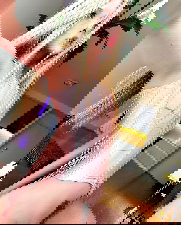 neondemoni image ~ Altpins