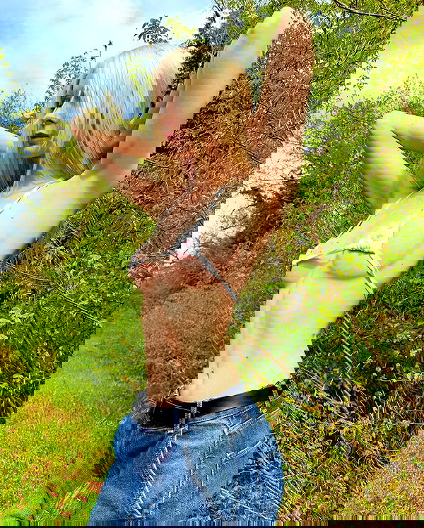 neondemoni image ~ Altpins