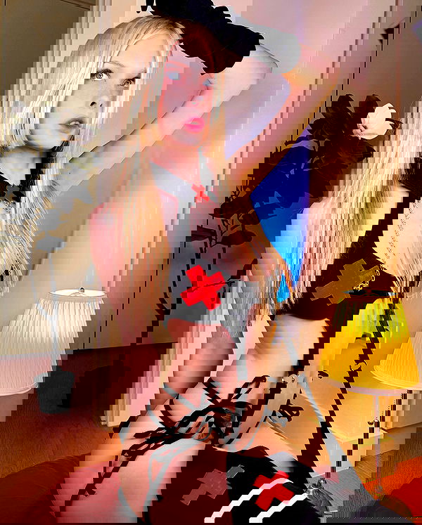 neondemoni image ~ Altpins