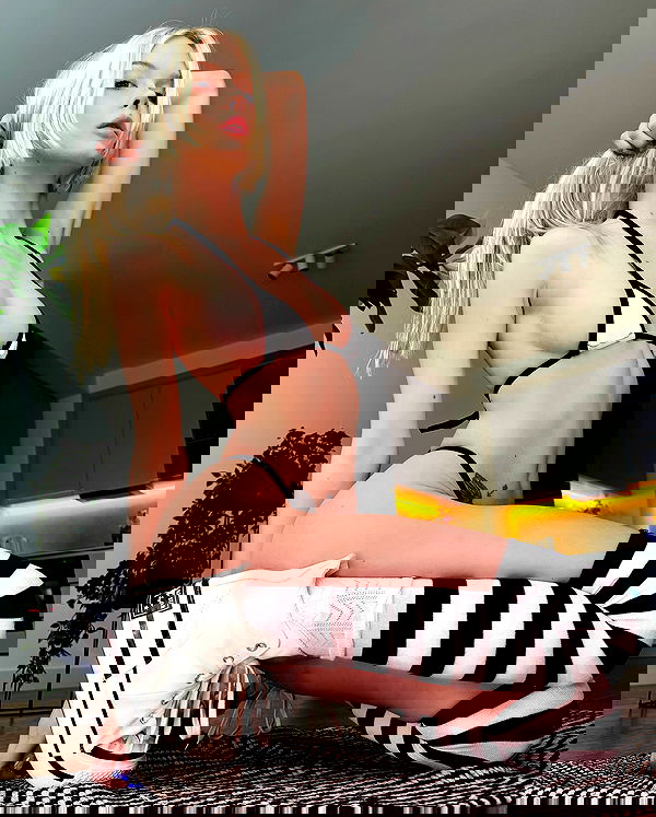 neondemoni image ~ Altpins