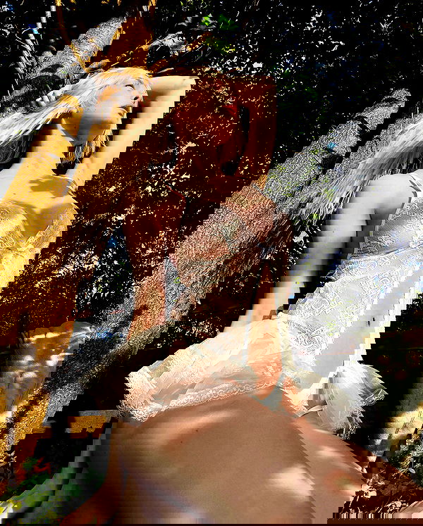 neondemoni image ~ Altpins