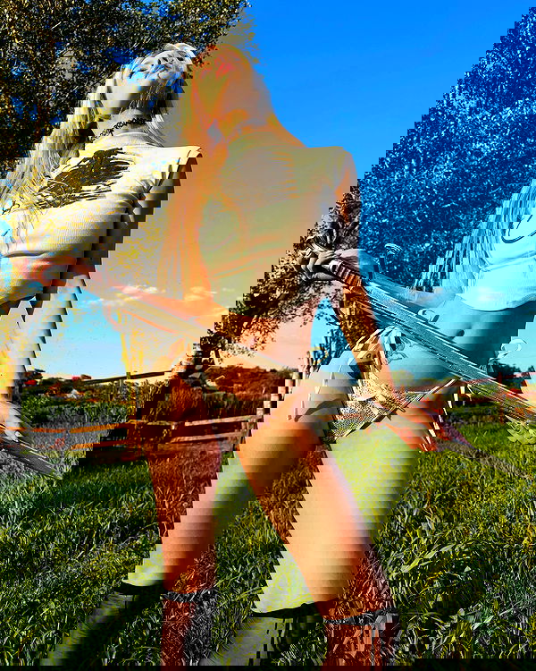 neondemoni image ~ Altpins