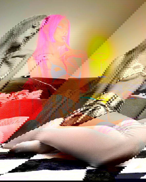 neondemoni image ~ Altpins